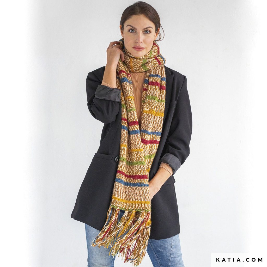 pattern-knit-crochet-woman-scarf-autumn-winter-katia-8034-470-01-g