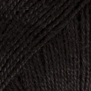 8903 - black